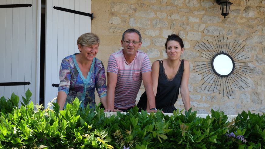 Die sympathische Winzerfamilie: Cathy, Daniel und Mathilde Fournié.