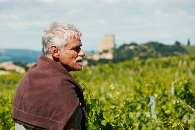 Winzer Daniel Coulon aus der bekannten Weinregion Châteauneuf-du-Pape konnte unseren Einkäufer Emil Hauser mit einem gehaltvollen Roten überzeugen.