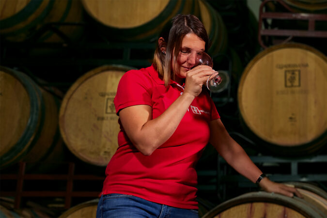 Yolanda Martínez, Önologin auf der Bodegas y Viñedos Quaderna Via