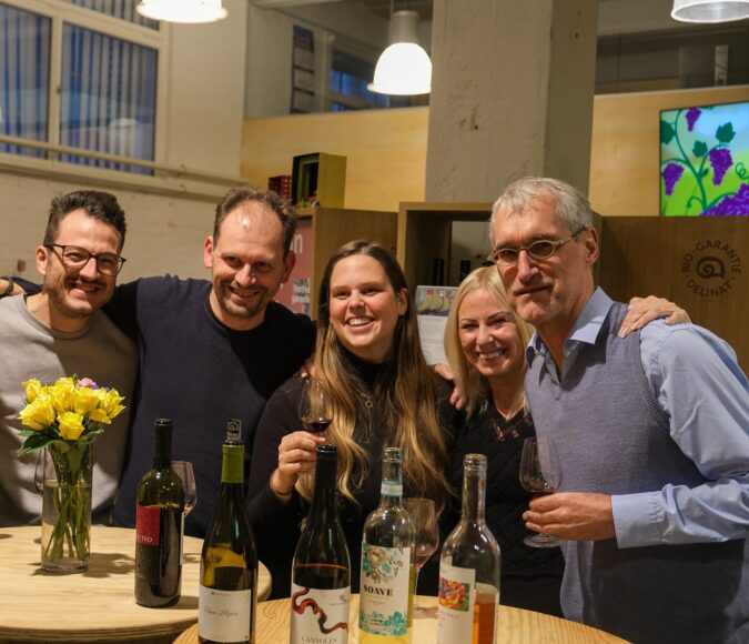 Die tapfere Degustiertruppe der Best of 2024: Die beliebtesten Weine des Jahres